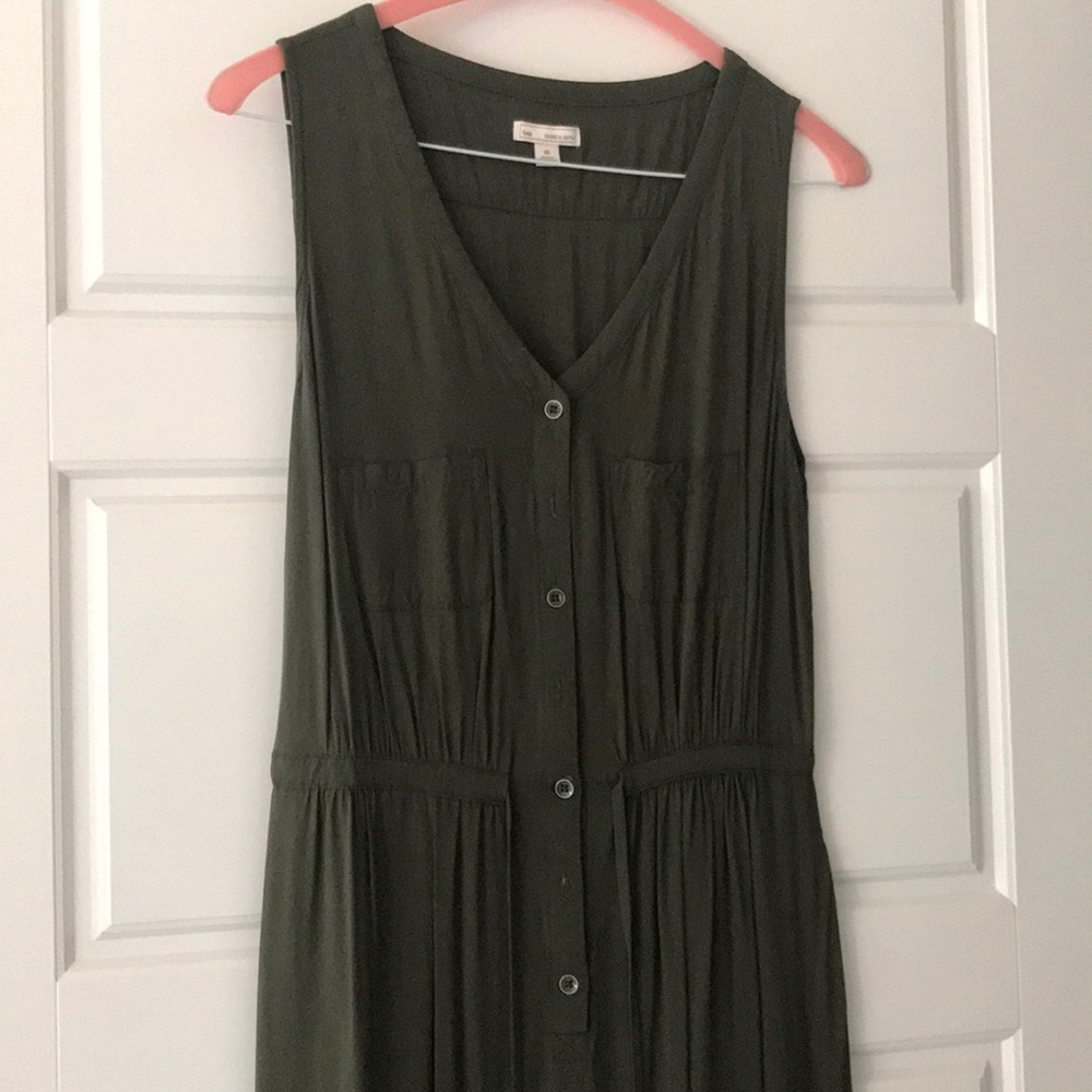 Gap olive green maxi